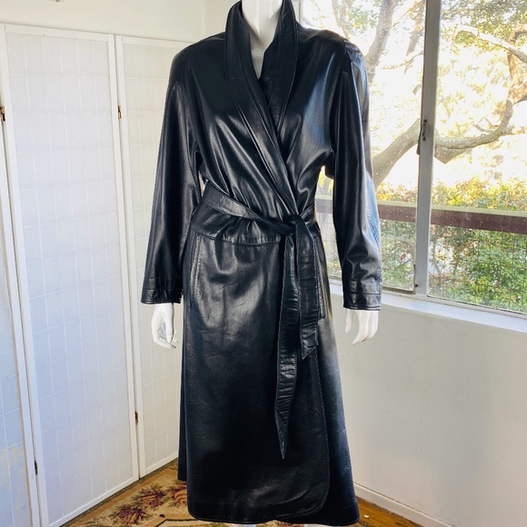 Vintage BERGDORF GOODMAN Womens Black Leather Trench Coat w/Belt - Picture 2 of 5